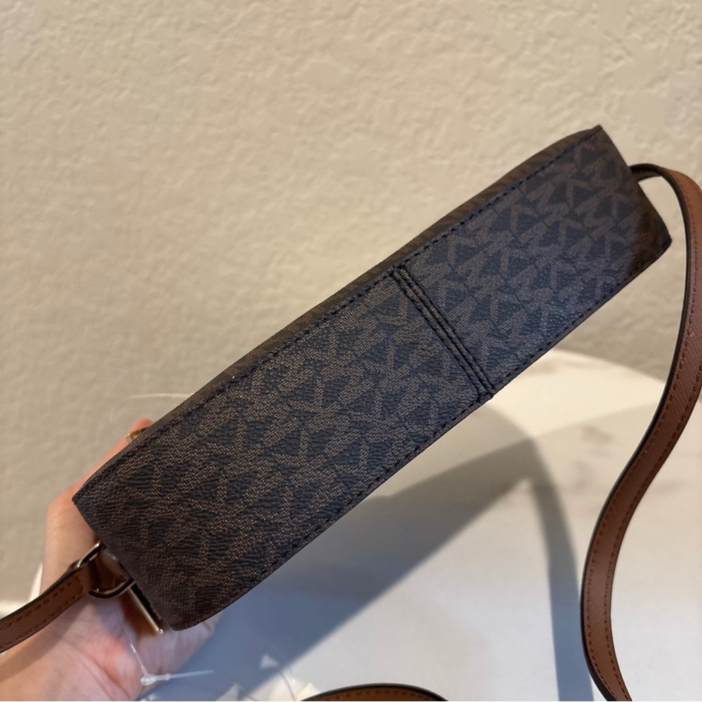 Michael Kors Brown East West Large Monogram Crossbody with Gold Hardware NWT - Picture 7 of 10